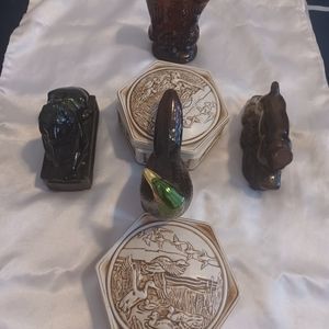 Lot of  6 Avon  ornaments.